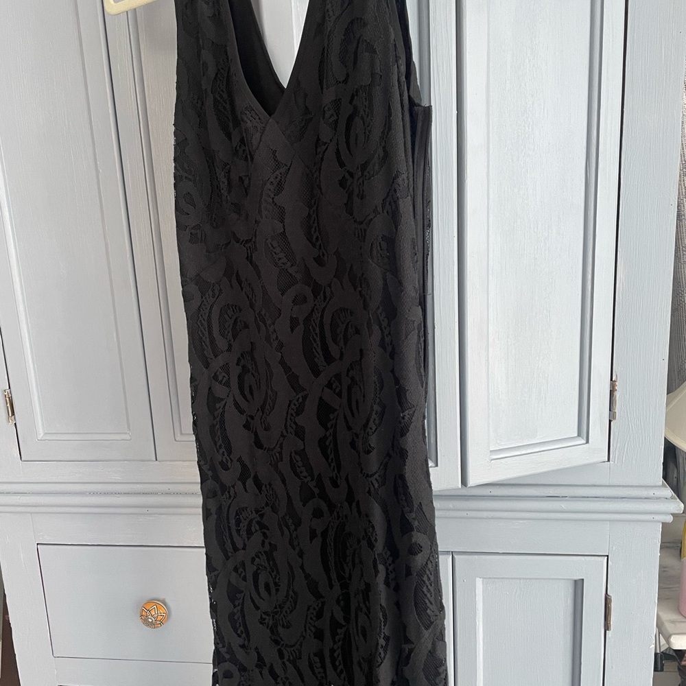 Black lace midi dress